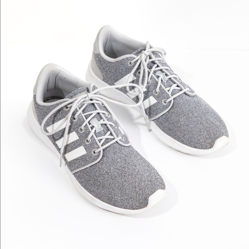 Adidas tennis shoes